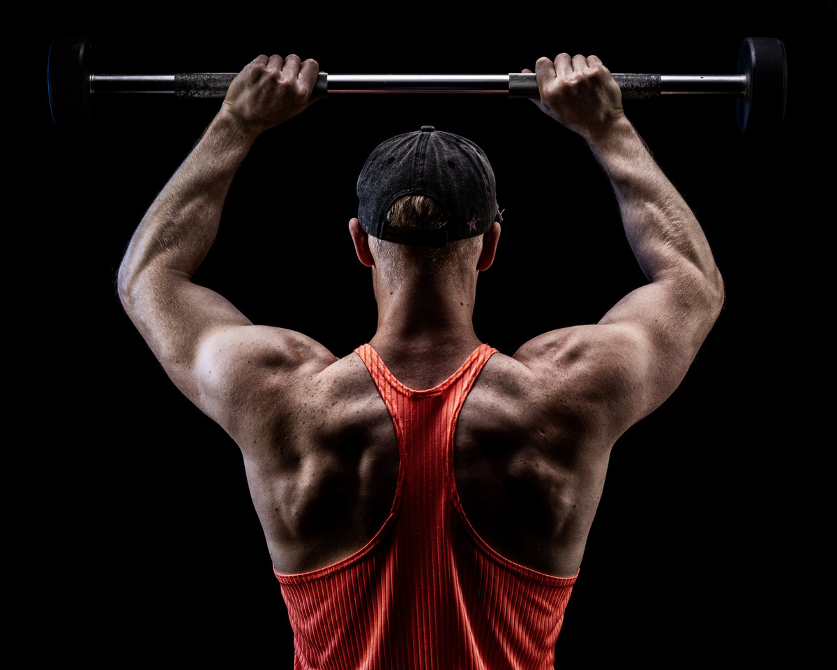 Weight trainer & Body Builder training image